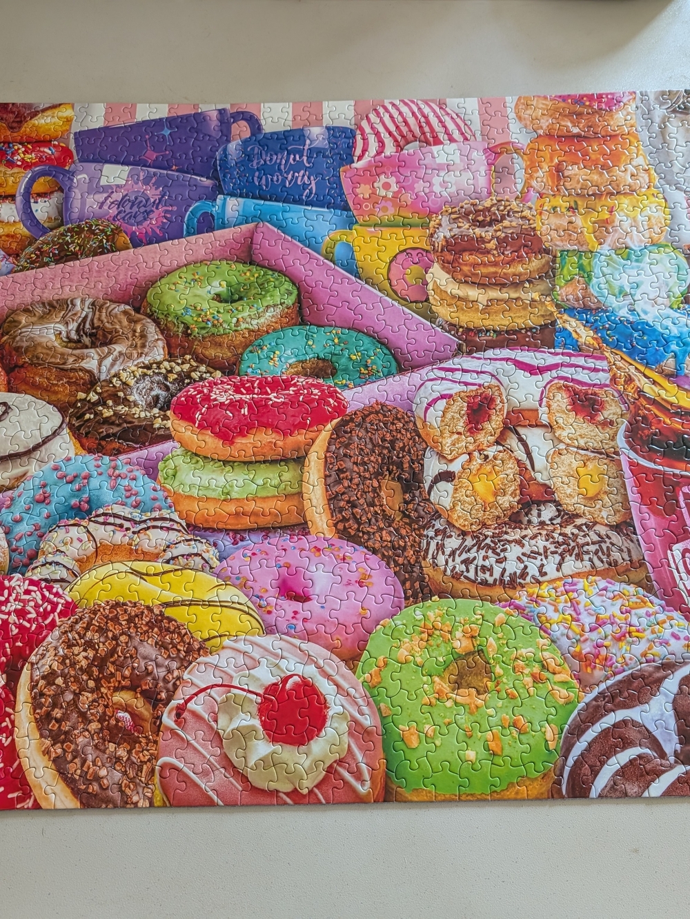 White Mountain Donuts & Coffee 1,000 Piece Puzzle